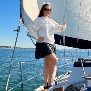 Meet your Posher, Sabrina
